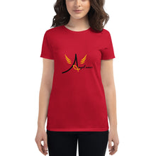 Load image into Gallery viewer, Women&#39;s short sleeve t-shirt